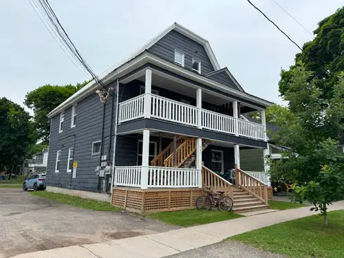 Beautiful 2-Bedroom + Den Apartment | Downtown Fredericton | All-Inclusive | $1,800 heated/lighted/h...