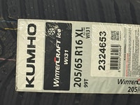 4 Brand New Kumho Wintercraft Wi31 205/65R16 XL winter tires Ottawa Ottawa / Gatineau Area Preview