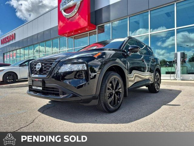 2023 Nissan Rogue SV | AWD | Midnight Edition | Propilot Assist in Cars & Trucks in London