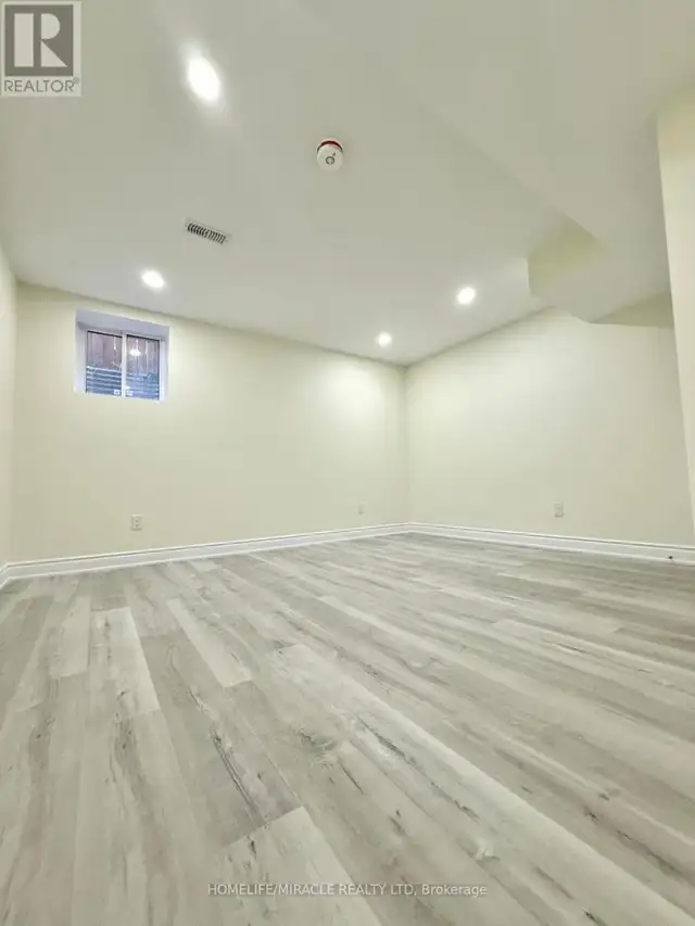 BASEMENT - 6 COTTONFIELD CIRCLE Caledon, Ontario in Long Term Rentals in Oakville / Halton Region - Image 8