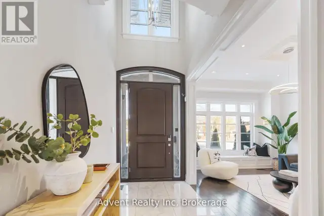 141 Connaught Avenue Toronto (Newtonbrook West), Ontario, photo 2 of 4