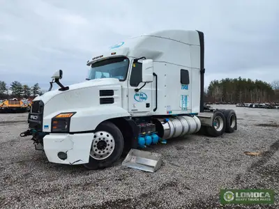 2022 Mack Anthem For Parts - Wired to a Mack MP8 445 HP Engine & Volvo ATO2612F transmission - Merit...
