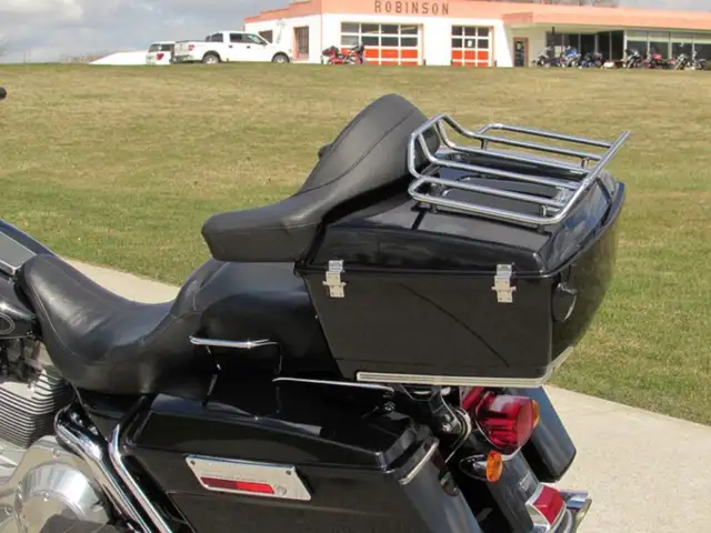 2004 Harley-Davidson FLHT - Electra Glide 61,000 KM New Cam Tens in Sport Touring in Leamington - Image 21