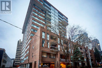 #1005 -15 MCMURRICH ST Toronto, Ontario