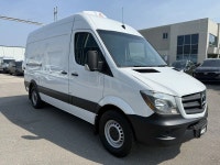 Alexander The Great Inc. Auto Sales 2695 Durante Way Milton, ON, L9T 5J1 Phone: 416-839-1558 2015 Me... (image 1)