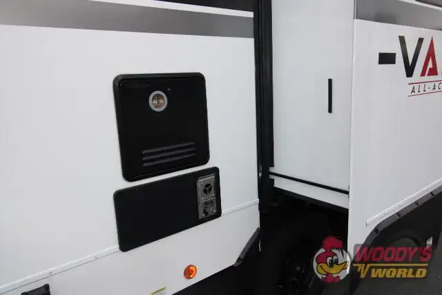 2026 ALLIANCE RV VALOR 27T13 in Travel Trailers & Campers in Abbotsford - Image 10