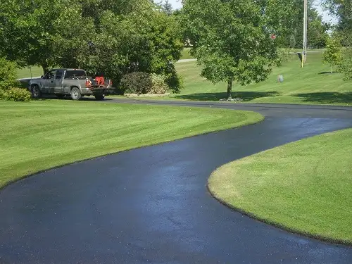 Driveway Sealing Sales in Sales & Retail Sales in Ottawa - Image 4