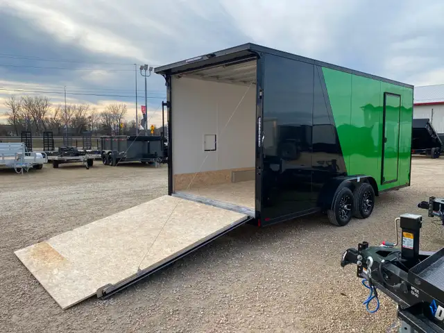 2026 AmeraLite 7.5' x 23' x 84" V-Nose Snowmobile Trailer in Cargo & Utility Trailers in Regina - Image 18