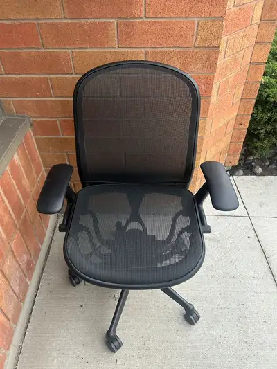 Knoll Chadwick Ergonomic Chair – Steelcase Cobi Chair!, View more