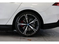 2024 BMW i5 M60 Electric Motor AWD Single-Speed Automatic EXTERIOR - MINERAL WHITE METALLIC INTERIOR... (image 9)