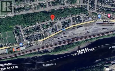 Discover the exceptional opportunity to own a fully serviced lot in a prestigious residential area n...