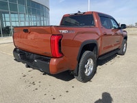 *Vehicle history form conveniently located in vehicle photos. AMVIC LICENSED DEALER ... Engine: Twin... (image 5)