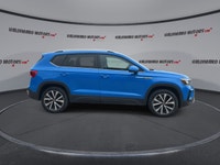 // ACCIDENT FREE!! // Finished in Blue with a Black interior, this 2023 Volkswagen Taos Comfortline... (image 8)