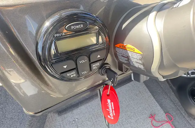 2020 TRACKER Targa V-18 Combo Fish & Ski -used fishing boat in Powerboats & Motorboats in Prince Albert - Image 27