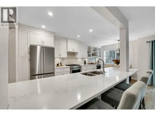 10 2401 MAMQUAM ROAD Squamish, British Columbia in Condos for Sale in Sunshine Coast - Image 7