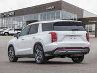 *Sunroof, Heated Seats, Android Auto, Apple CarPlay, Navigation!* With its impressive features list,... (image 4)