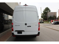 2025 MERCEDES SPRINTER 2500 -- 170 FULL SIZE -- HIGH ROOF -- ECONOMICAL AND POWERFUL HIGH OUTPUT DIE... (image 8)