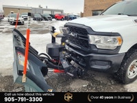 Snow ex Plow truck !! No accident Reported, Ontario vehicle with Lots of Options! Call (905) 791-330... (image 3)