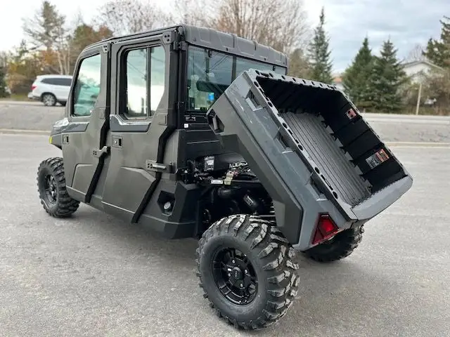 2026 Polaris RANGER XP1000 Crew NorthStar Ultimate Stealth Gray  in ATVs in Ottawa - Image 4