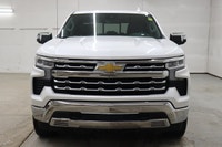 Silverado Crew LTZ 4WD ... Engine: Gas V8 5.3L/325 Other Equipment TECHNOLOGY PACKAGE includes (DRZ)... (image 3)