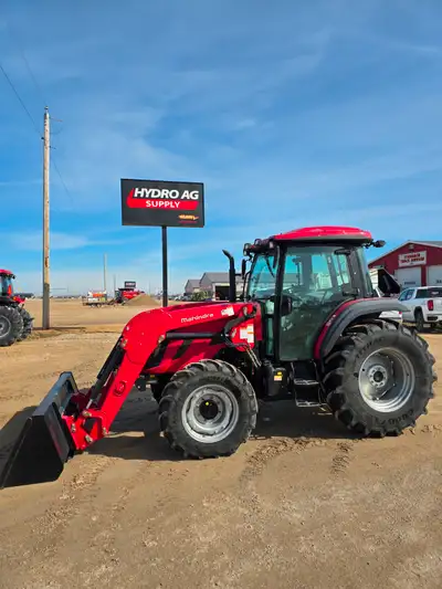 Used 7095, CAT 3pth, 95hp, 2 rear remotes, 540pto/540E, MFWD, 20hrs, skid steer quick attack bucket,...