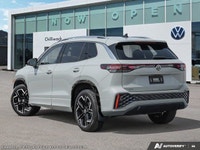 This Volkswagen Tiguan delivers a Intercooled Turbo Regular Unleaded I-4 2.0 L/121 engine powering t... (image 4)