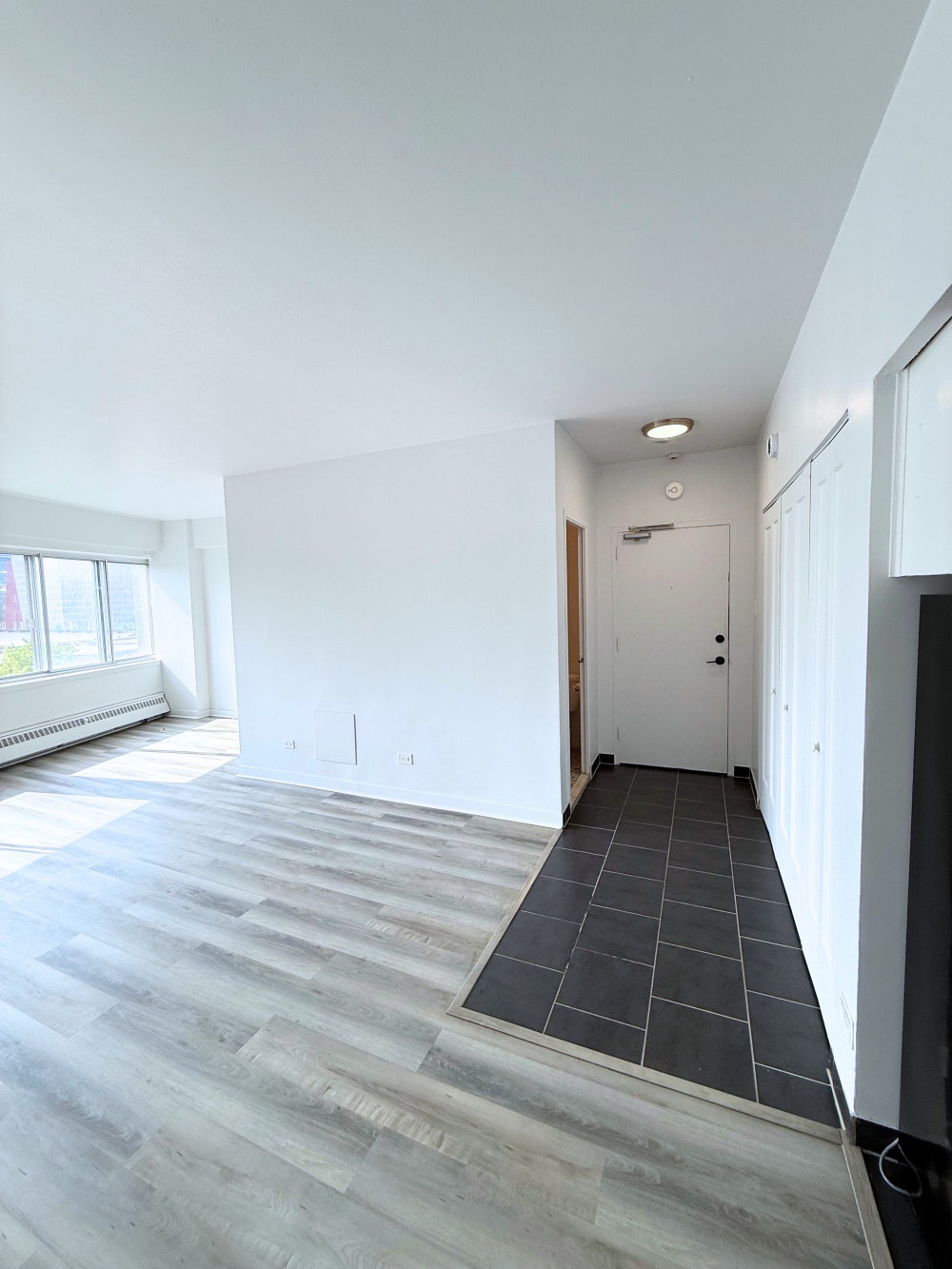175 Sherbrooke O — photo 1