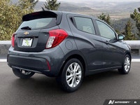 Perfectly designed for city living and beyond, this 2021 Chevrolet Spark 1LT Hatchback in a sleek Ni... (image 4)