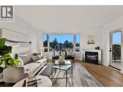 Yorkville South - a rare North of 4th CONCRETE building with ~$6M envelope renewal nearing completio...