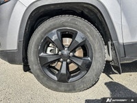 Leather | Trailer Tow Group | Sunroof | Remote Start | Back-up Camera | Rain-sensing Windshield Wipe... (image 9)
