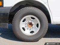 The advertised vehicle price is based on a promotional finance offer. Customers who purchase the veh... (image 8)