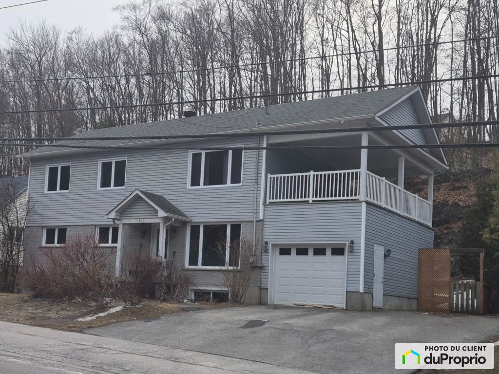 $649,000 - 2 Storey for sale in Sherbrooke (Fleurimont) — photo 1