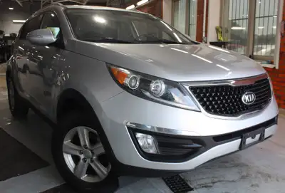 2016 KIA SPORTAGE AWD LX AUTOMATIQUE 180000KM AWD TOUT EQUIPE AIR CLIMATISE GROUPE ELECTRIQUE COMPLE...