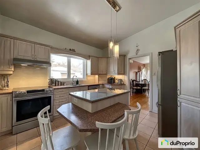 $789,900 - Split Level for sale in Ahuntsic / Cartierville in Houses for Sale in City of Montréal - Image 7
