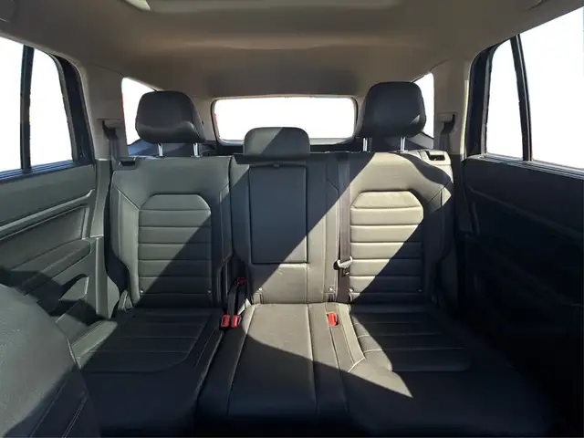 2018 Volkswagen Atlas AWD NAV LEATHER SUNROOF WE FINANCE ALL CRE in Cars & Trucks in London - Image 14