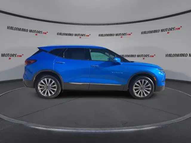 2024 Chevrolet Blazer Premier AWD | 360 Camera in Cars & Trucks in Hamilton - Image 10