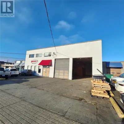 This impressive standalone building fronting onto Barons Road offers and attractive and versatile se...