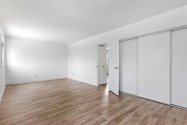 3 Bedrooms House for Rent - 120 Beaverbrook Lane in Long Term Rentals in Ottawa - Image 11