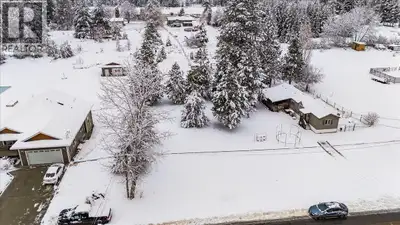 A rare 1/2 lot in a highly desirable Ootischenia location, this building lot offers the perfect canv...