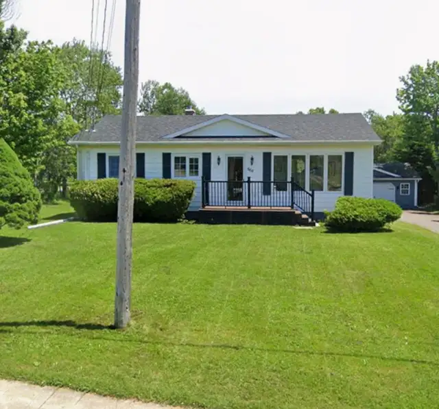 3-Bedroom Bungalow | Large Lot + Extra | Garage | Estate Sale