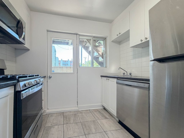 1670 Rue Deguire — photo 3