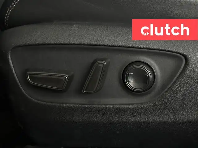 2019 Toyota RAV4 Limited in Cars & Trucks in Bedford - Image 17