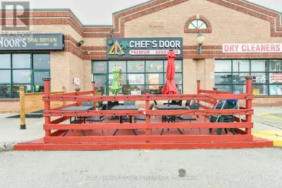 Explore a flourishing opportunity in the food industry with this well-established Non Franchise shaw...