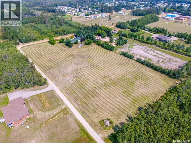 2nd Avenue South Pierceland, Saskatchewan in Land for Sale in Meadow Lake - Image 5