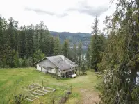 15127 OLIVER ROAD Gray Creek, British Columbia