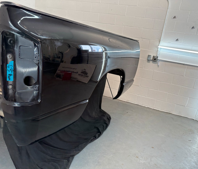 Southern Box/Bed Dodge Ram Rust Free! in Auto Body Parts in Oshawa / Durham Region - Image 4