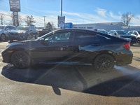 Navigation, Sunroof, Wireless Charging, Premium Audio, Heated Seats! This 2020 Honda Civic comes at... (image 4)