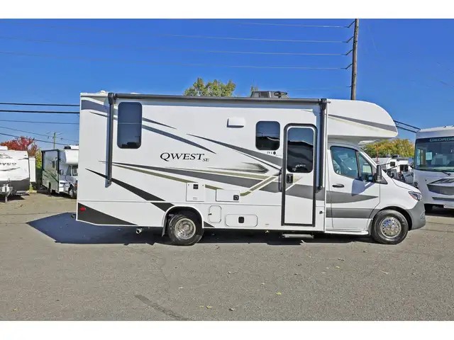 2024 Entegra Coach Qwest SE 24L + Moteur Mercedes Diesel in RVs & Motorhomes in Laval / North Shore - Image 31