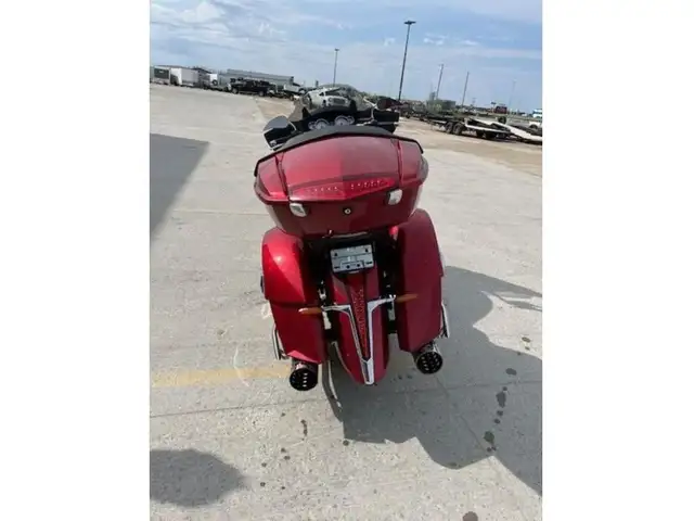 2012 Victory Motorcycles CROSS COUNTRY TOUR in Street, Cruisers & Choppers in Winnipeg - Image 4