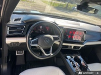 Deep Black Pearl 2024 Volkswagen Atlas Cross Sport Execline AWD, 8-Speed Automatic, 2.0L 4 Cylinder... (image 9)